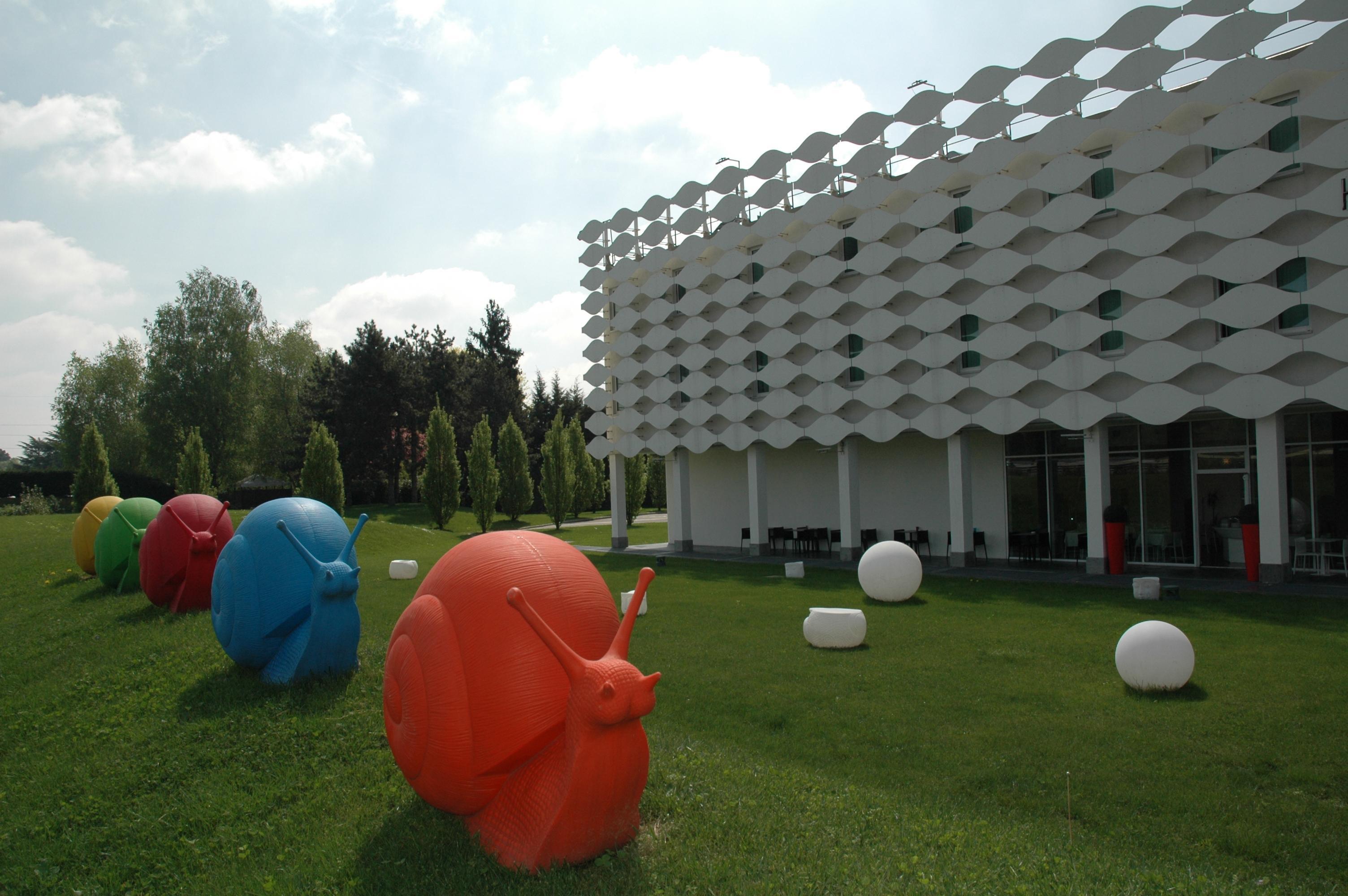 Mo.Om Hotel Olgiate Olona Esterno foto